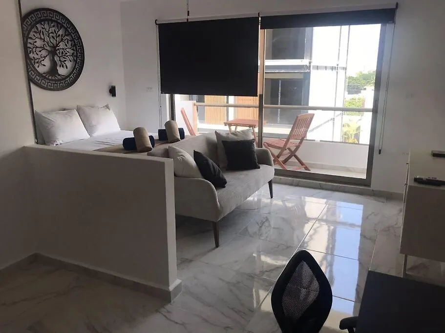 5A Lia 12 Studio 1 Block From 5 Av Wifi 60 Mbs Playa del Carmen Mexico