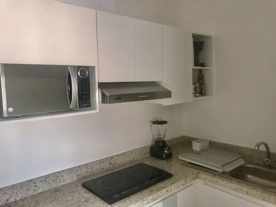 5A Lia 12 Studio 1 Block From 5 Av Wifi 60 Mbs Playa del Carmen 0*,  Mexico