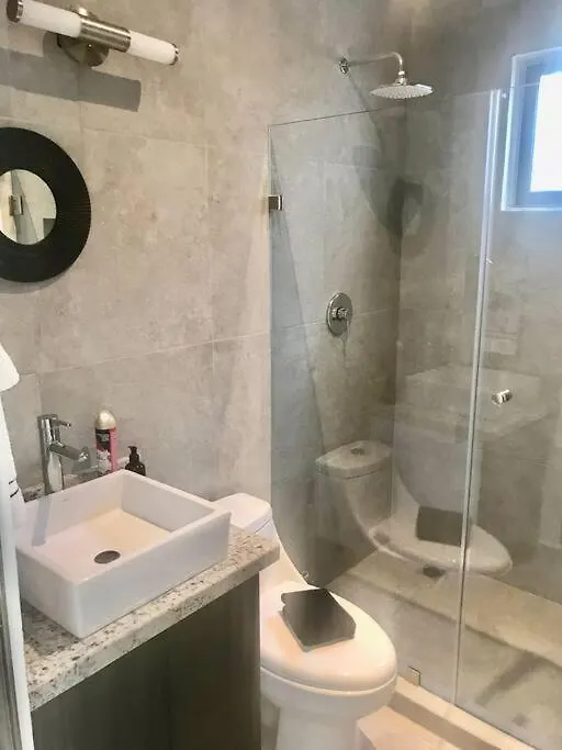 5A Lia 12 Studio 1 Block From 5 Av Wifi 60 Mbs Playa del Carmen Apartment