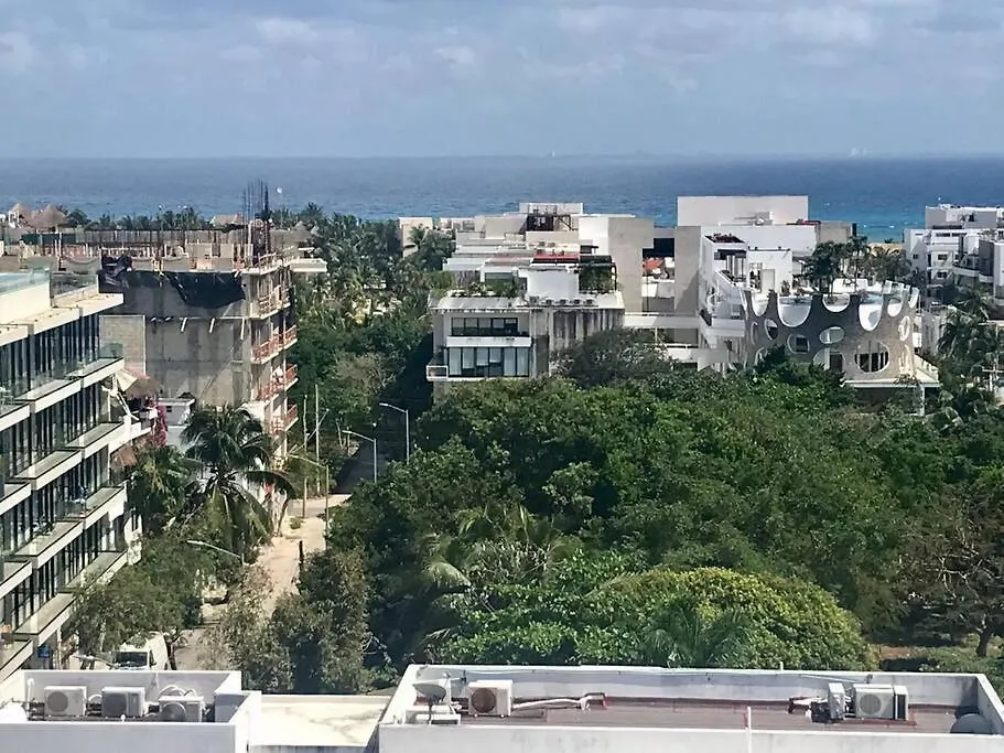 Apartment 5A Lia 12 Studio 1 Block From 5 Av Wifi 60 Mbs Playa del Carmen Mexico
